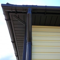 Пластиковая водосточная система DOCKE